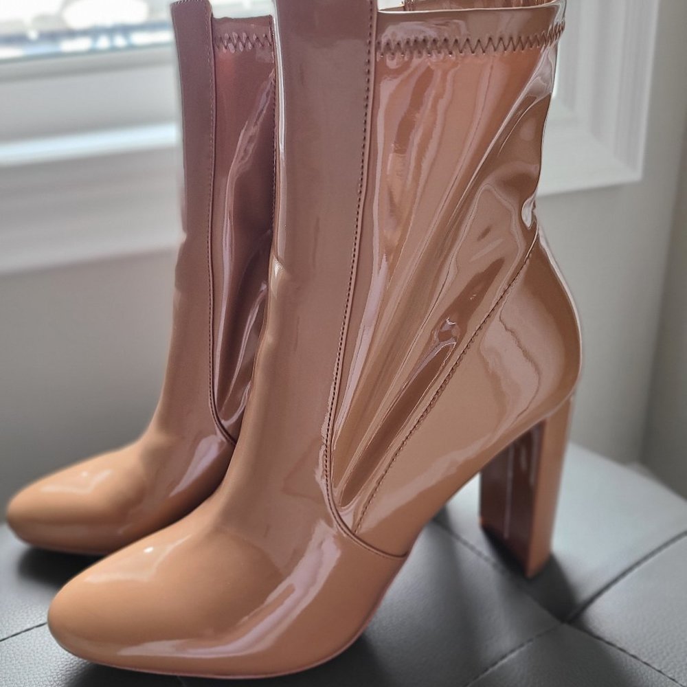 Patent shiny tan booties PVC